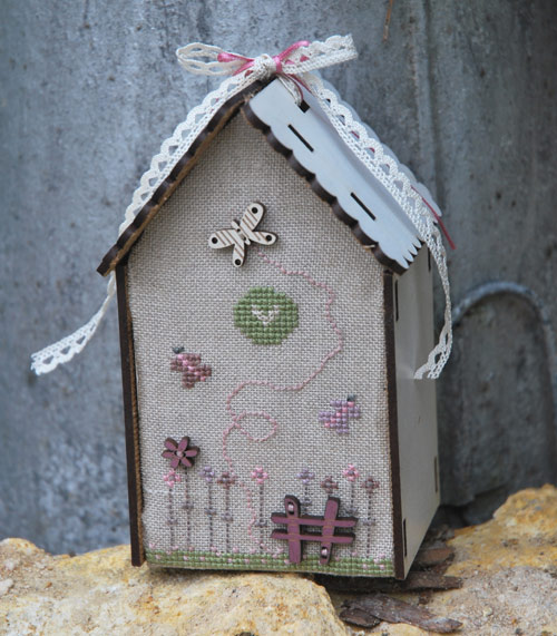 Cross stitch chart - Birdhouse & butterfly - PCNI2