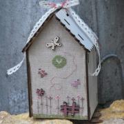 Cross stitch chart - Birdhouse & butterfly - PCNI2